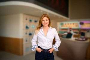 Sînziana Barbu, numită Director de Operaţiuni Comerciale al Philip Morris România